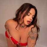 aura.alora from onlyfans