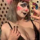 hildacrumblefree from onlyfans