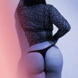 zoefuentesfit from onlyfans