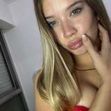 maddiecutiexo from onlyfans